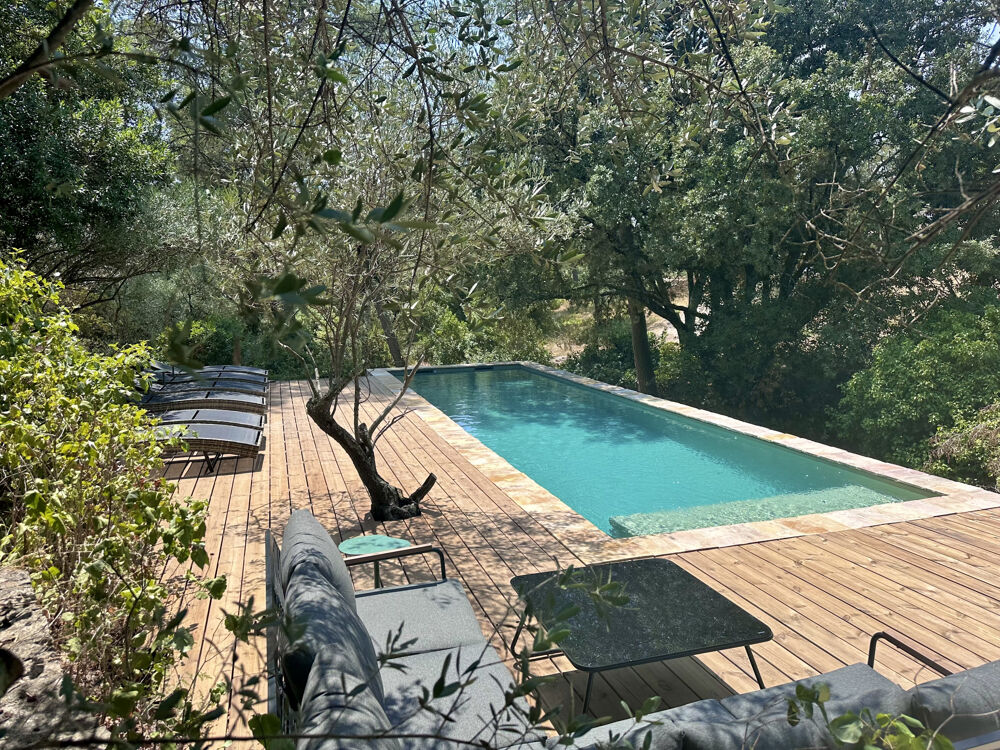 Maison 4 pièces 202 m² · à Nimes · 202 m² · 945 000 €