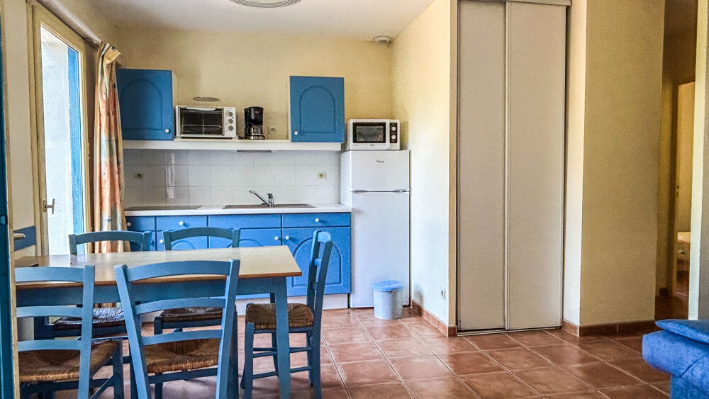 Maisonnette dans une résidence avec piscine