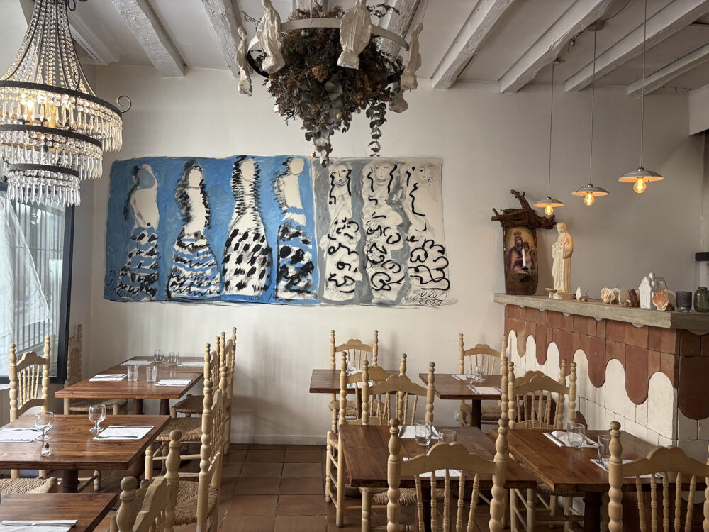   RESTAURANT AU COEUR DE NIMES PROCHE VICTOR HUGO 