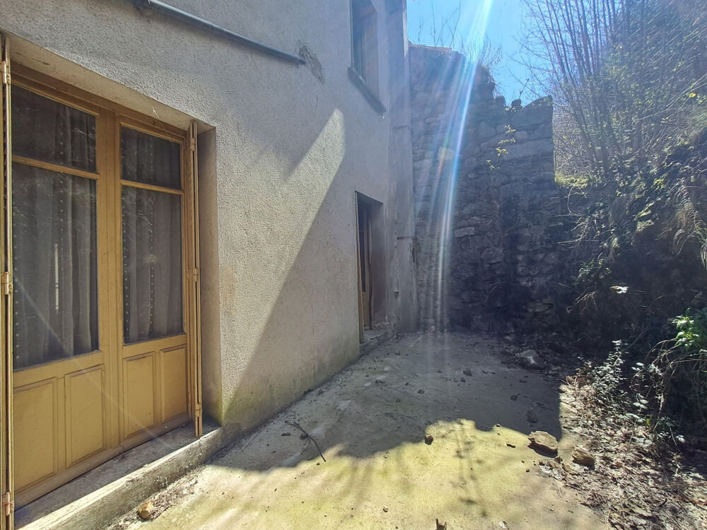 Vente Maison Villefort Centre   Maison de 96 m2 avec garage, balcon et cour Villefort