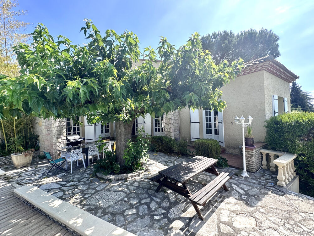 Superbe villa familiale de 210 m2 avec piscine  Nîmes