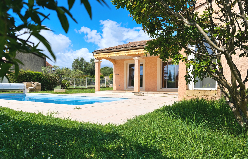 Vente Maison Villa méditerranéenne de 130 m2   Confort, accessibilité et piscine St hilaire de brethmas