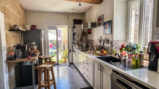  Maison � vendre 9 pi�ces 185 m� Uzes
