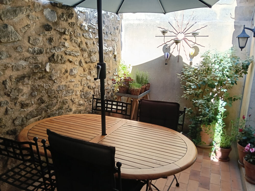 Maison 4 pièces 150 m² · à Montaren Et St Mediers · 150 m² · 364 000 €