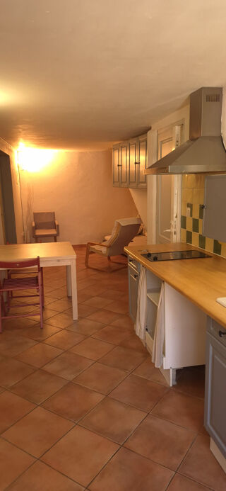  Appartement à louer 3 pièces 40 m² St bonnet du gard