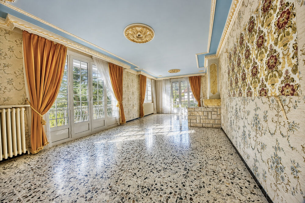 Maison T6 2 Appartements avec Terrain