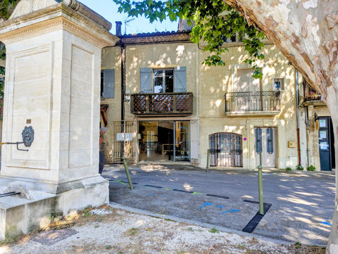   Local commercial   Uzès Centre 