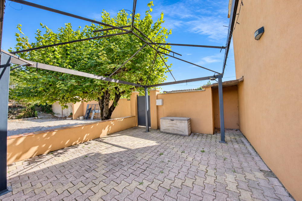 Vente Maison Maison T5 110m2 Laval pradel
