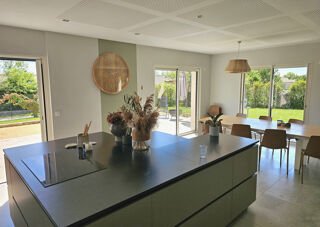  Maison � vendre 6 pi�ces 191 m�