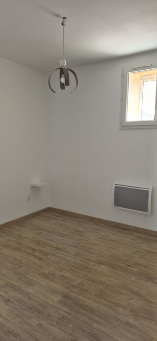  Appartement � louer 2 pi�ces 37 m� Remoulins