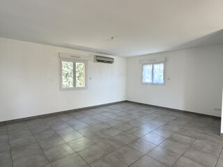  Maison � louer 5 pi�ces 101 m� St privat des vieux