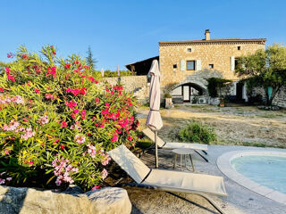  Propri�t�/ch�teau � vendre 15 + pi�ces 447 m�