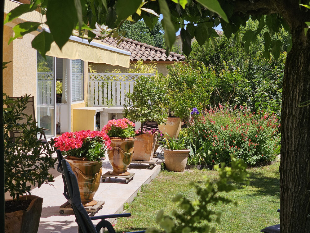 Maison 6 pièces 136 m² · à Ledignan · 136 m² · 405 000 €