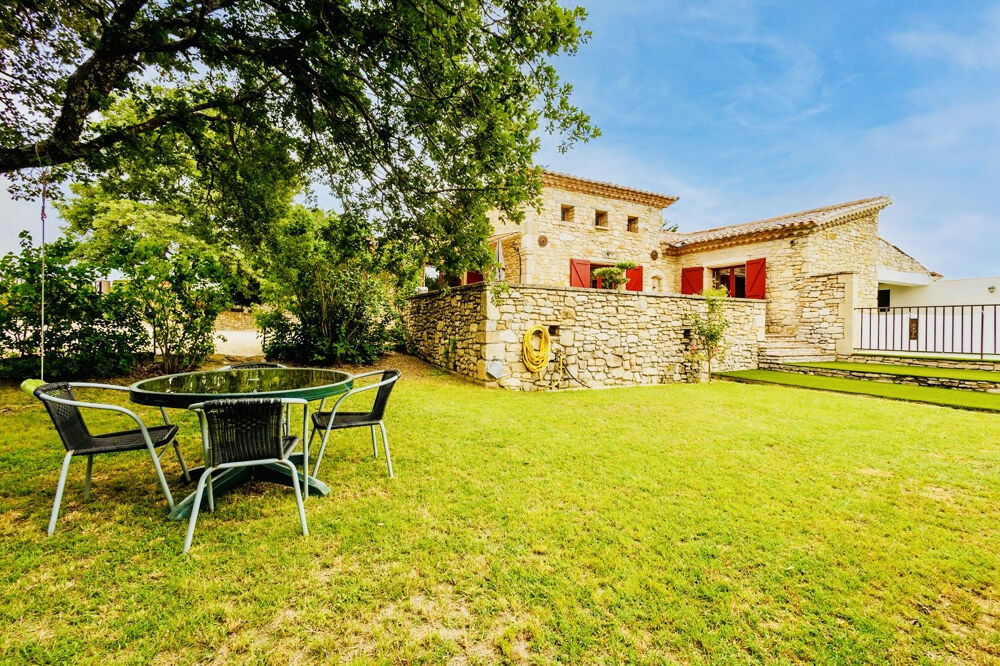Vente Propri�t�/Ch�teau Propri�t� de Charme en pierre Uzes