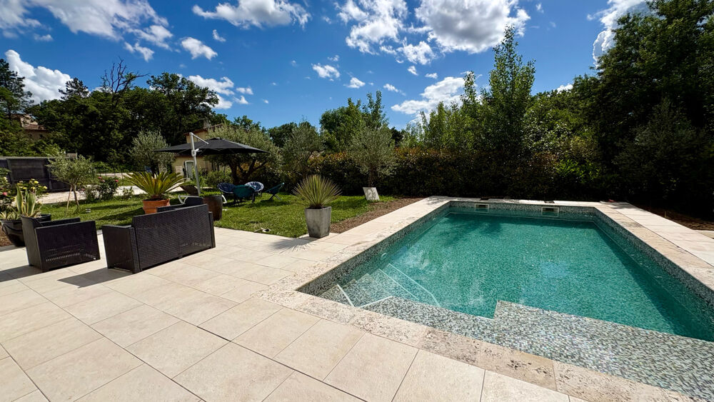 Villa moderne de 180m2 de 2017