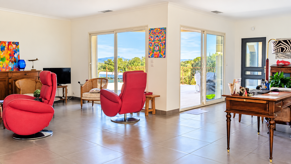 Vente Maison 'Exclusivité Swixim Uzès' A 15 minutes d'Uzès, villa d'architecte au coeur d'un écrin de verdure Uzes