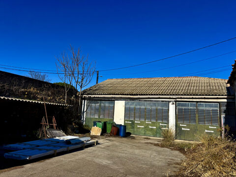 Rare sur Nîmes, Mûrs commerciaux de 92 m2 230000 30900 Nimes