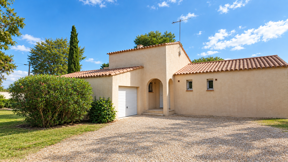 Maison au calme à 10 minutes de Nîmes sur belle parcelle de 1 200m2