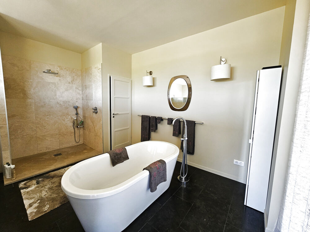 � vendre  Maison Uz�s (30700)