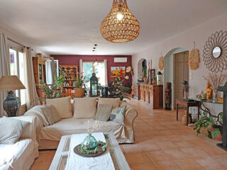  Maison � vendre 10 pi�ces 270 m�