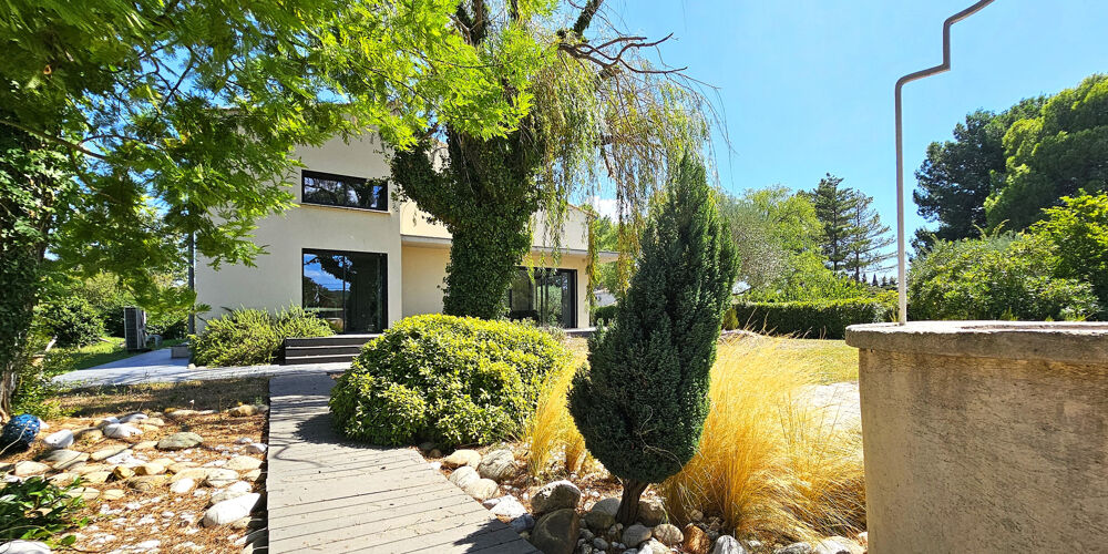 � vendre  Propri�t�/ch�teau Rochefort-du-Gard (30650)