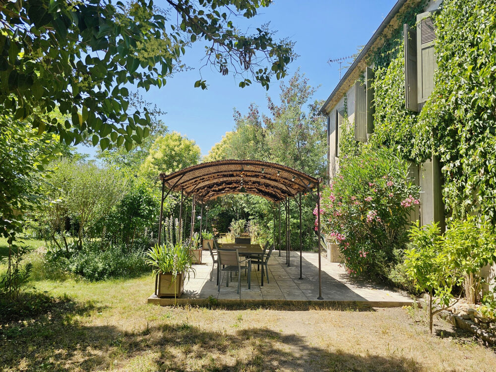 Maison 8 pièces 157 m² · à Cardet · 157 m² · 550 000 €