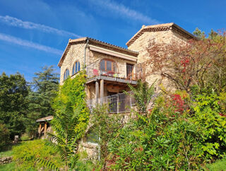  Maison � vendre 9 pi�ces 217 m�