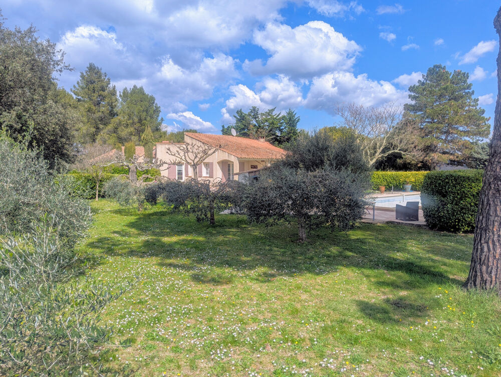  vendre  Maison Uzs (30700)