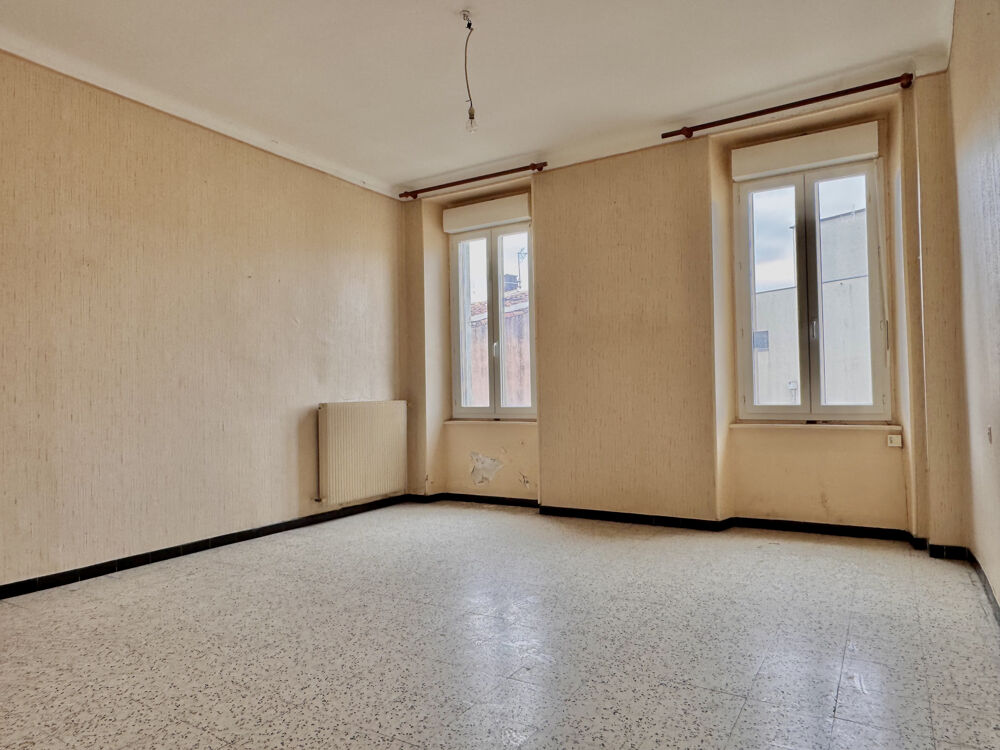 Appartement 3 pièces 66 m² · à Ales · 66 m² · 74 000 €