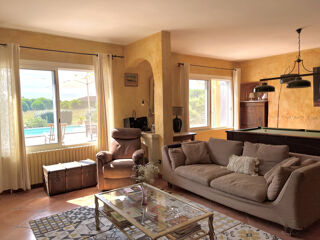  Propri�t�/ch�teau � vendre 15 + pi�ces 453 m�