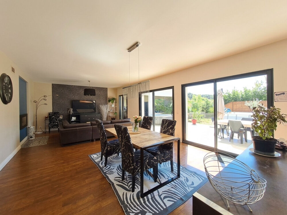 Vente Maison Villa contemporaine sur 6220 m2 de terrain avec gîte   Secteur Vallon-Pont-d'Arc Vallon pont d arc
