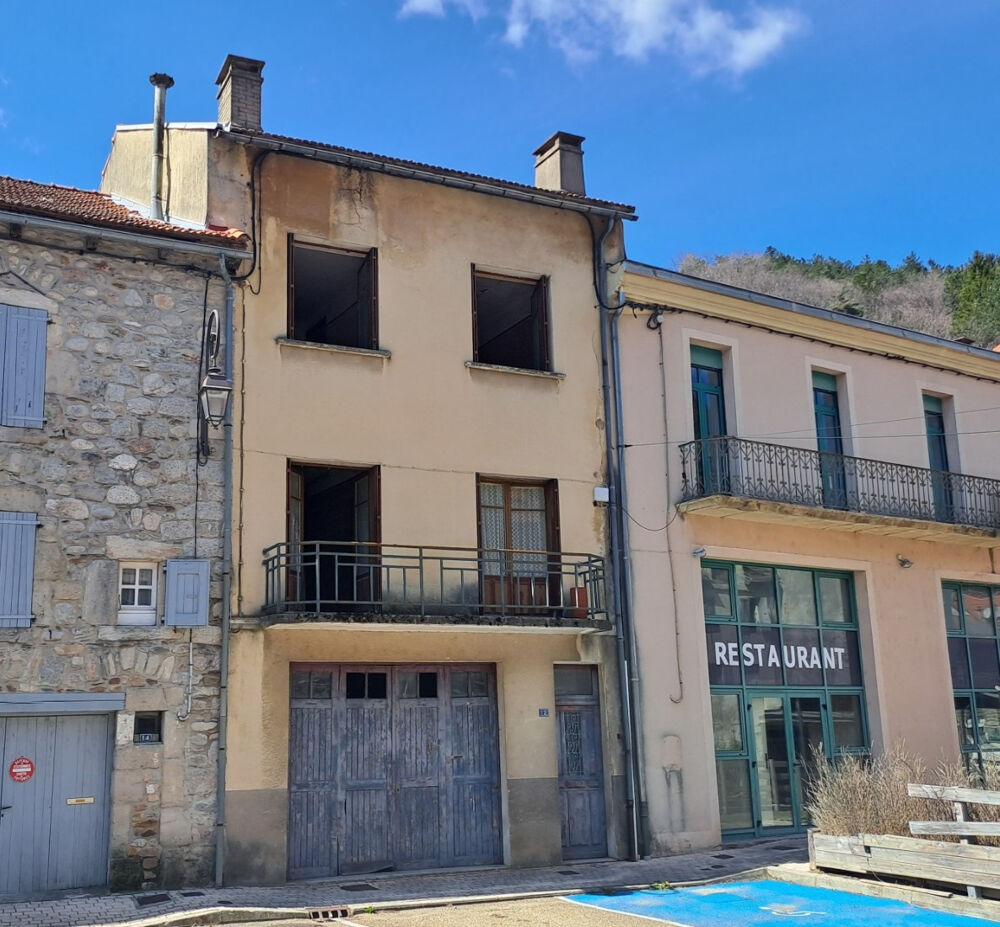 Vente Maison Villefort Centre   Maison de 96 m2 avec garage, balcon et cour Villefort