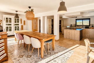  Maison à vendre 8 pièces 244 m²