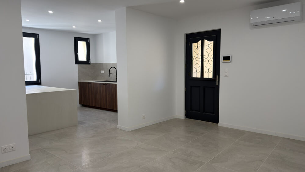 Vente Maison Maison de village rénovée à deux pas des commerces Remoulins