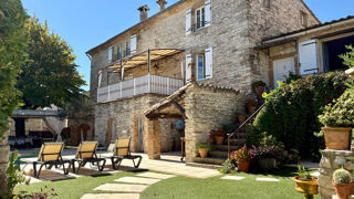  Maison � vendre 8 pi�ces 220 m�