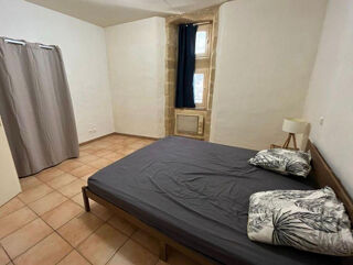  Appartement à louer 2 pièces 69 m²