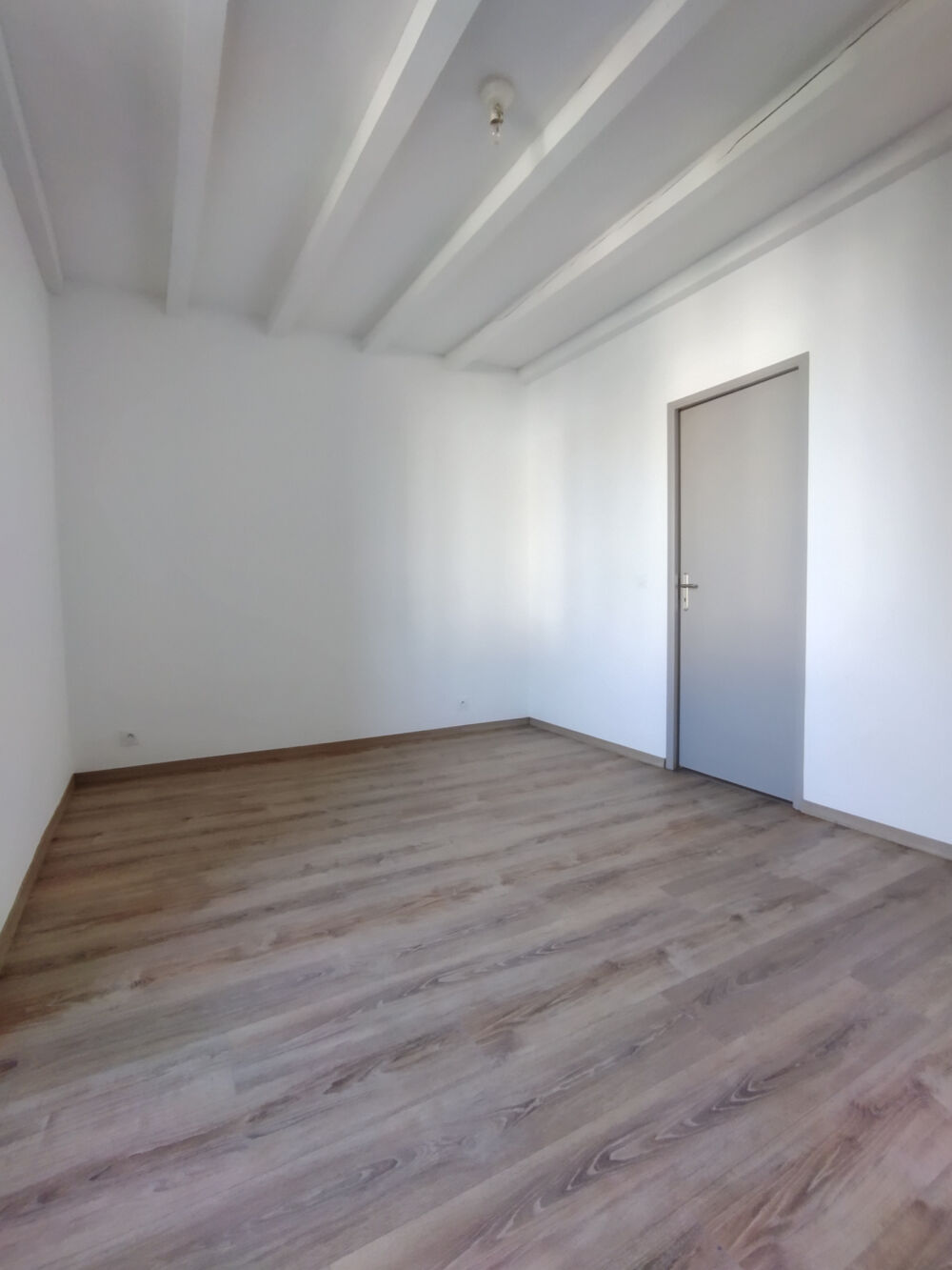 Location Appartement Appartement T2 entièrement rénové Remoulins