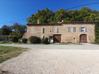  Propri�t�/ch�teau � vendre 15 + pi�ces 1000 m�