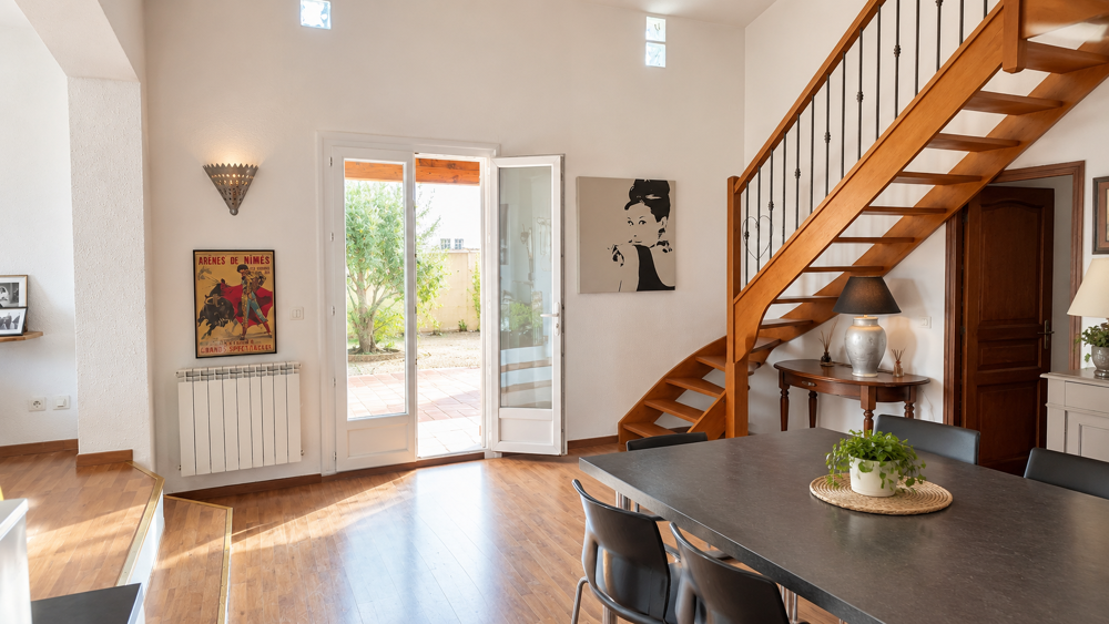 Maison au calme à 10 minutes de Nîmes sur belle parcelle de 1 200m2