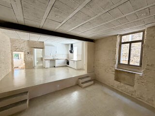  Maison � vendre 7 pi�ces 145 m� Vezenobres