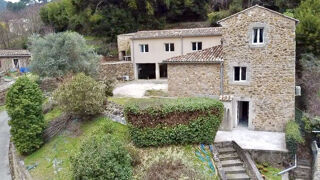  Maison � vendre 5 pi�ces 220 m�