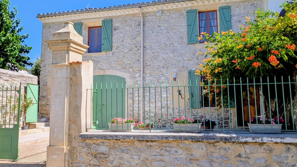 EN EXCLUSIVITÉ CHARME DE LA PIERRE À CAVEIRAC