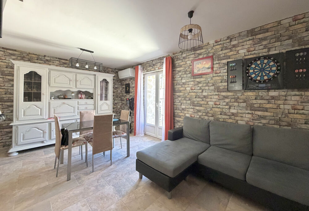 Vente Maison Maison de village rénovée avec appartement indépendant, terrasse et hangar   Saint-Jean-de-Ceyrargues St jean de ceyrargues