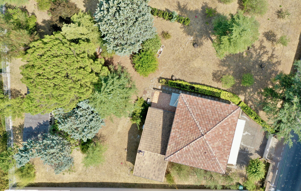 Vente Maison Saint-Hilaire-de-Brethmas : Maison individuelle sur terrain attenant de 1085m2 St hilaire de brethmas