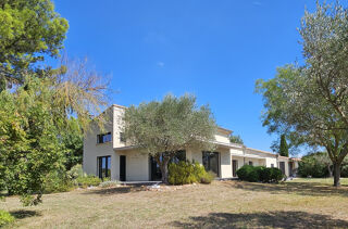  Propri�t�/ch�teau � vendre 15 + pi�ces 370 m�