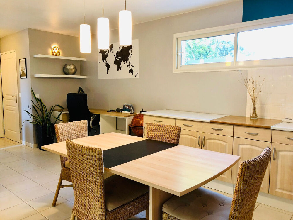  vendre  Proprit/chteau Sommires (30250)