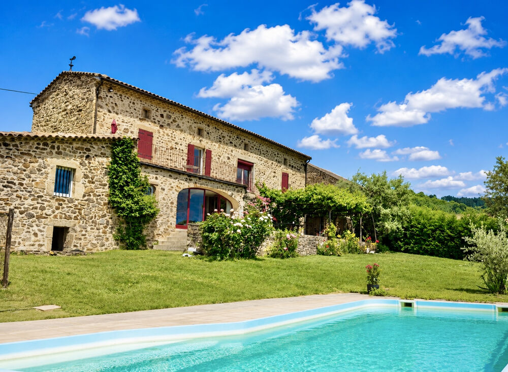 Mas T7 avec Piscine, Gite, Terrain