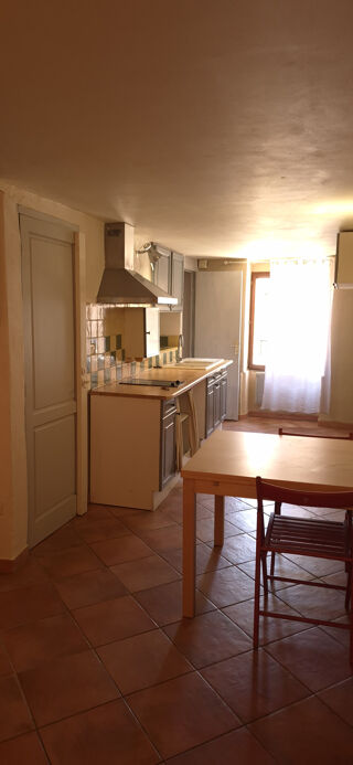  Appartement à louer 3 pièces 40 m² St bonnet du gard
