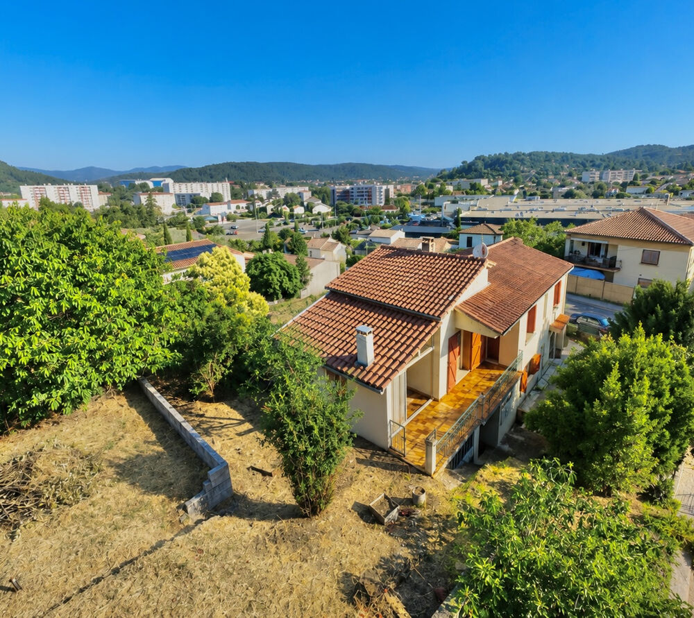 Vente Maison Maison T6 avec Garage, Terrasse et Terrain Ales
