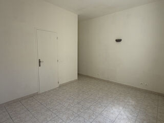  Appartement à louer 2 pièces 49 m²